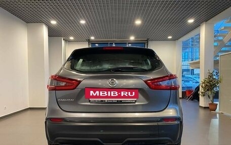 Nissan Qashqai, 2019 год, 1 990 000 рублей, 4 фотография