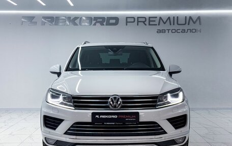 Volkswagen Touareg III, 2014 год, 3 100 000 рублей, 4 фотография