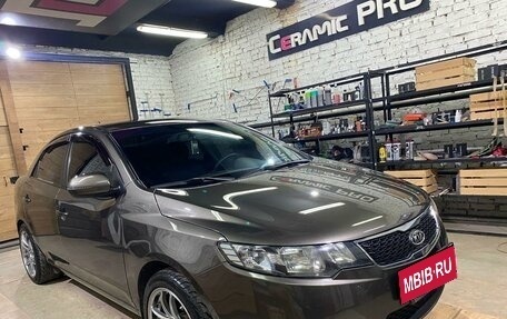 KIA Cerato III, 2010 год, 380 000 рублей, 2 фотография