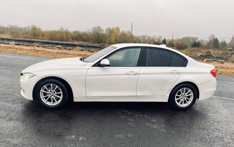 BMW 3 серия, 2013 год, 1 353 000 рублей, 4 фотография