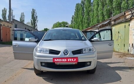 Renault Megane II, 2008 год, 530 000 рублей, 3 фотография