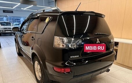 Mitsubishi Outlander III рестайлинг 3, 2011 год, 1 386 000 рублей, 6 фотография