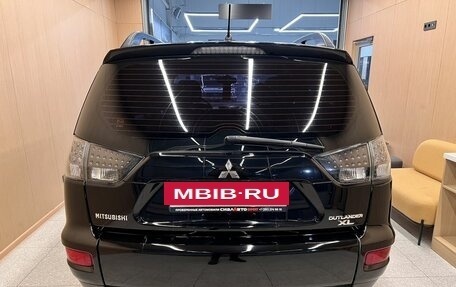 Mitsubishi Outlander III рестайлинг 3, 2011 год, 1 386 000 рублей, 5 фотография