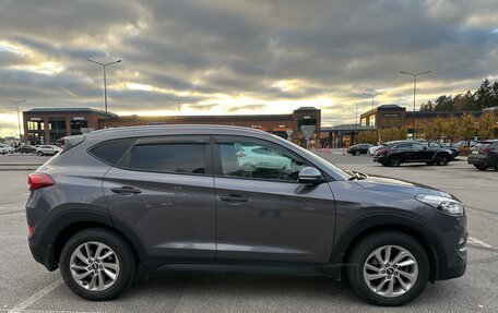 Hyundai Tucson III, 2016 год, 1 950 000 рублей, 2 фотография