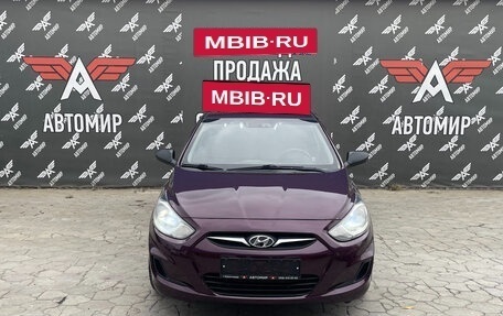 Hyundai Solaris II рестайлинг, 2011 год, 650 000 рублей, 2 фотография