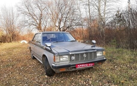 Toyota Crown, 1981 год, 666 666 рублей, 2 фотография