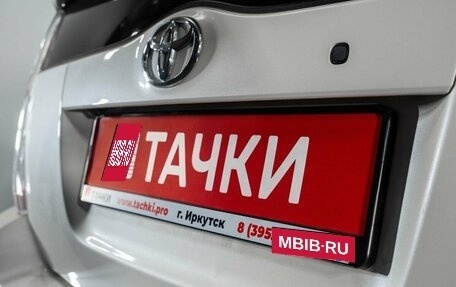 Toyota Prius, 2008 год, 1 098 000 рублей, 16 фотография