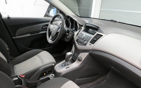 Chevrolet Cruze II, 2012 год, 749 000 рублей, 5 фотография