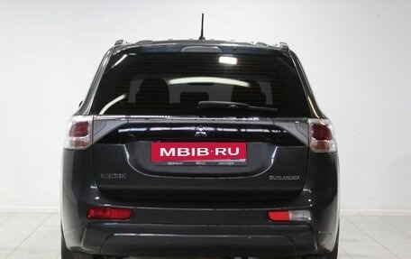 Mitsubishi Outlander III рестайлинг 3, 2012 год, 1 479 000 рублей, 6 фотография