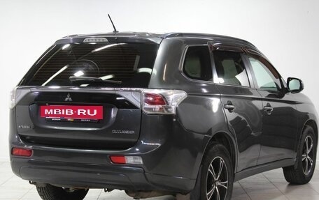 Mitsubishi Outlander III рестайлинг 3, 2012 год, 1 479 000 рублей, 5 фотография