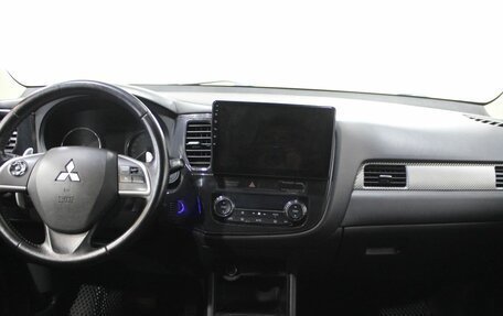 Mitsubishi Outlander III рестайлинг 3, 2012 год, 1 479 000 рублей, 15 фотография