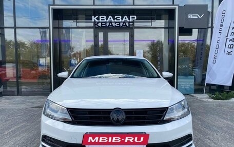 Volkswagen Jetta VI, 2015 год, 1 450 000 рублей, 2 фотография