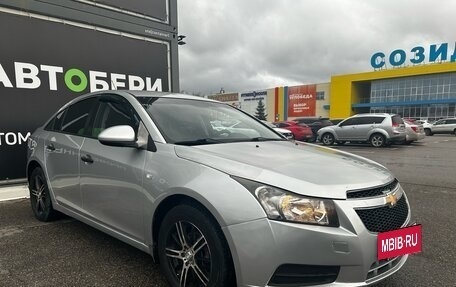 Chevrolet Cruze II, 2012 год, 766 000 рублей, 3 фотография