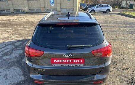 KIA cee'd III, 2017 год, 1 640 000 рублей, 2 фотография