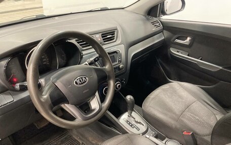 KIA Rio III рестайлинг, 2013 год, 808 000 рублей, 7 фотография