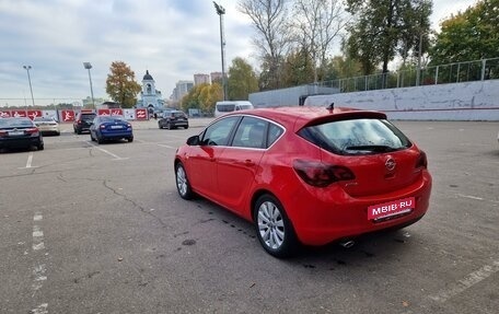 Opel Astra J, 2010 год, 920 000 рублей, 5 фотография