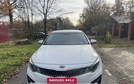 KIA Optima IV, 2019 год, 2 350 000 рублей, 3 фотография