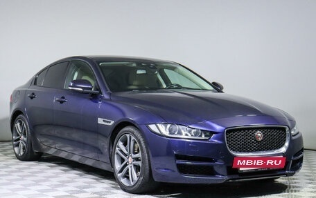 Jaguar XE I рестайлинг, 2015 год, 1 950 000 рублей, 3 фотография