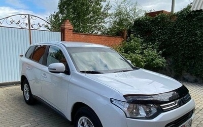 Mitsubishi Outlander III рестайлинг 3, 2013 год, 1 500 000 рублей, 1 фотография