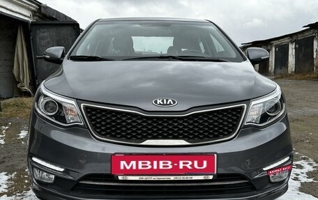 KIA Rio III рестайлинг, 2015 год, 1 350 000 рублей, 1 фотография