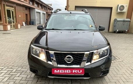 Nissan Terrano III, 2015 год, 1 050 000 рублей, 7 фотография