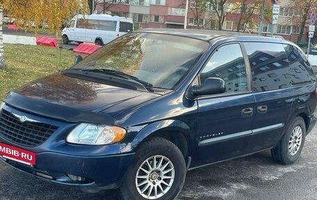 Chrysler Voyager IV, 2001 год, 550 000 рублей, 6 фотография