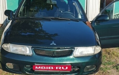 Mitsubishi Carisma I, 1998 год, 280 000 рублей, 3 фотография