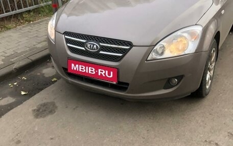 KIA cee'd I рестайлинг, 2008 год, 700 000 рублей, 1 фотография