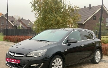 Opel Astra J, 2012 год, 1 250 000 рублей, 2 фотография