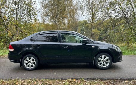 Volkswagen Polo VI (EU Market), 2013 год, 840 000 рублей, 2 фотография