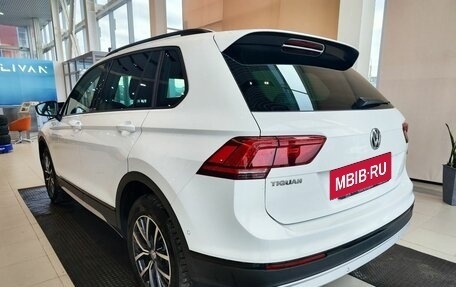 Volkswagen Tiguan II, 2019 год, 3 665 000 рублей, 7 фотография