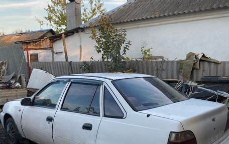 Daewoo Nexia I рестайлинг, 1997 год, 115 000 рублей, 2 фотография