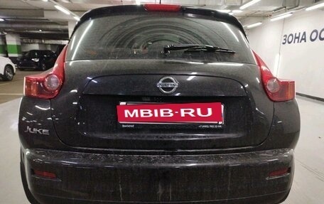 Nissan Juke II, 2011 год, 897 000 рублей, 23 фотография