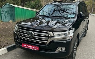 Toyota Land Cruiser 200, 2018 год, 5 950 000 рублей, 1 фотография