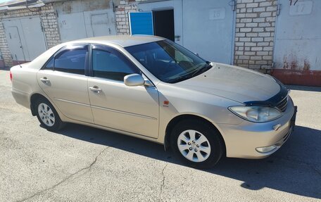 Toyota Camry V40, 2003 год, 900 000 рублей, 1 фотография