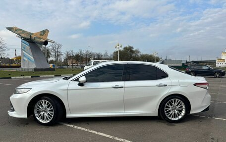 Toyota Camry, 2019 год, 2 750 000 рублей, 6 фотография