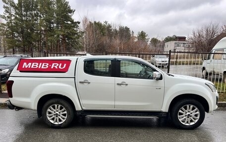 Isuzu D-Max II, 2019 год, 2 950 000 рублей, 2 фотография