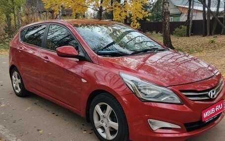 Hyundai Solaris II рестайлинг, 2015 год, 920 000 рублей, 7 фотография