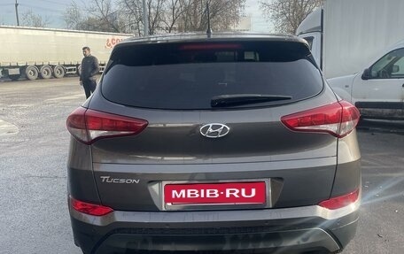 Hyundai Tucson III, 2015 год, 1 800 000 рублей, 4 фотография