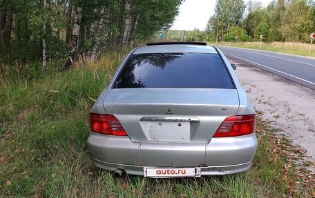 Mitsubishi Galant VIII, 2000 год, 250 000 рублей, 3 фотография