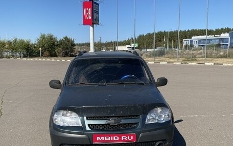 Chevrolet Niva I рестайлинг, 2012 год, 605 000 рублей, 1 фотография