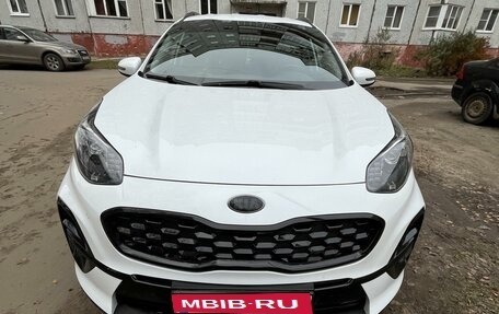 KIA Sportage IV рестайлинг, 2021 год, 3 000 000 рублей, 1 фотография