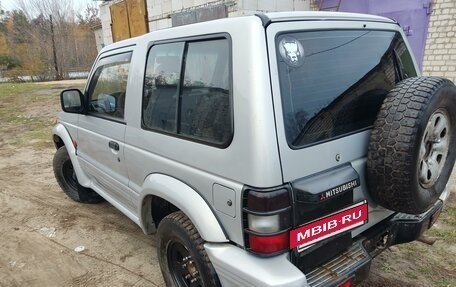 Mitsubishi Pajero III рестайлинг, 1994 год, 280 000 рублей, 11 фотография