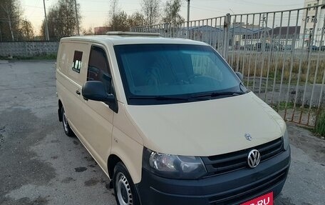 Volkswagen Transporter T5 рестайлинг, 2014 год, 2 999 999 рублей, 8 фотография