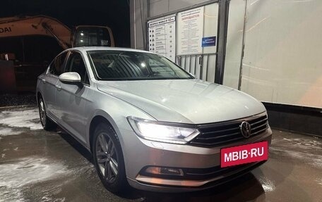 Volkswagen Passat B8 рестайлинг, 2017 год, 2 100 000 рублей, 4 фотография