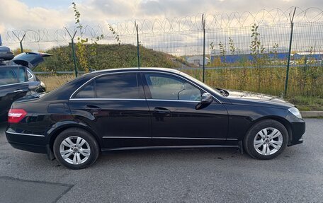 Mercedes-Benz E-Класс, 2012 год, 1 800 000 рублей, 2 фотография