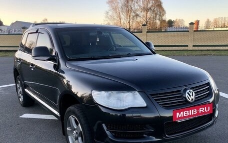 Volkswagen Touareg III, 2008 год, 1 390 000 рублей, 2 фотография