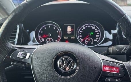 Volkswagen Golf VII, 2015 год, 1 800 050 рублей, 12 фотография