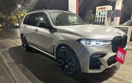 BMW X7, 2022 год, 13 500 000 рублей, 2 фотография