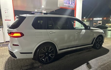 BMW X7, 2022 год, 13 500 000 рублей, 3 фотография